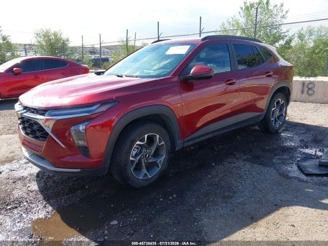 2025 CHEVROLET TRAX FWD LT 2