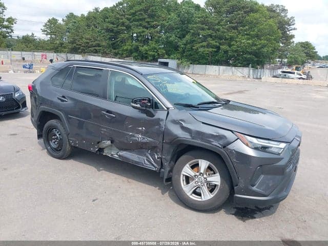 2024 TOYOTA RAV4 XLE 6