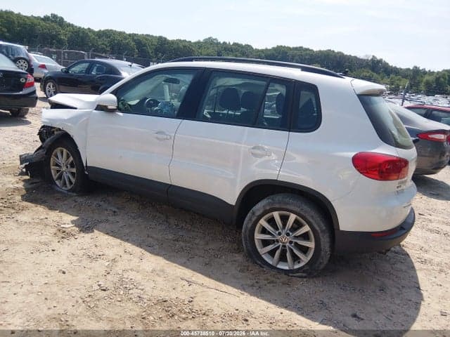 2017 VOLKSWAGEN TIGUAN 2.0T/2.0T S 3