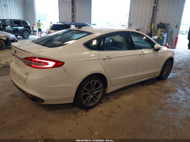 2017 FORD FUSION SE 4