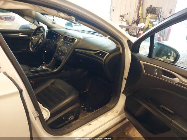 2017 FORD FUSION SE 5