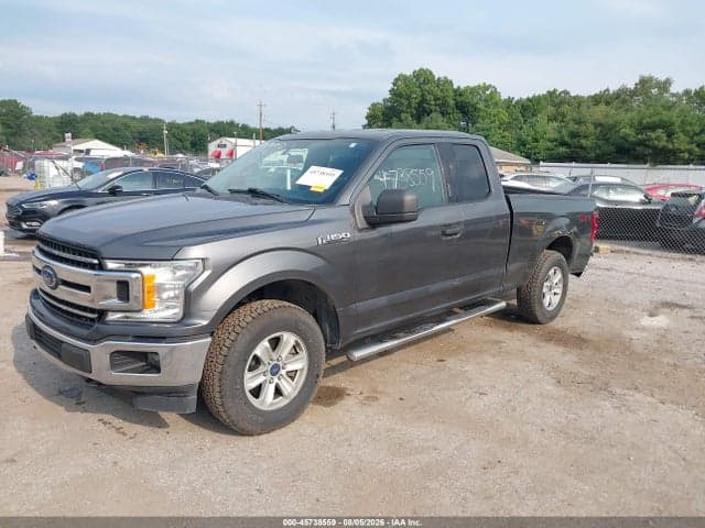 2019 FORD F-150 XLT 2