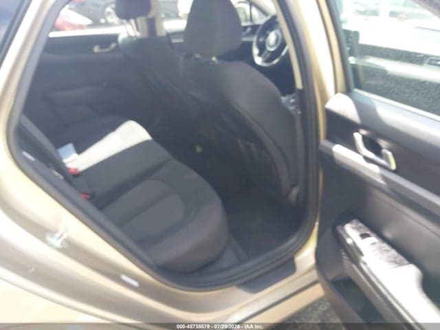 2021 KIA K5 LXS 8