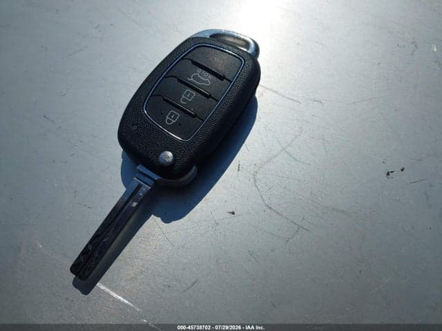2017 HYUNDAI TUCSON SE 11
