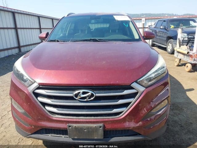 2017 HYUNDAI TUCSON SE 6