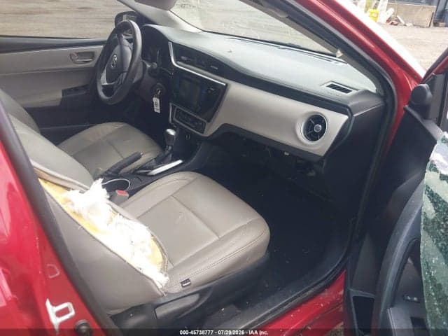 2017 TOYOTA COROLLA LE 5
