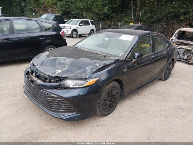 2018 TOYOTA CAMRY HYBRID LE 2
