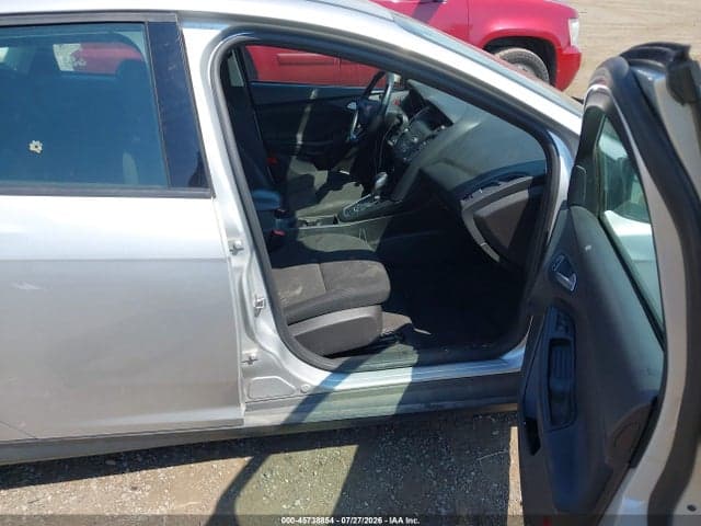 2018 FORD FOCUS SE 5