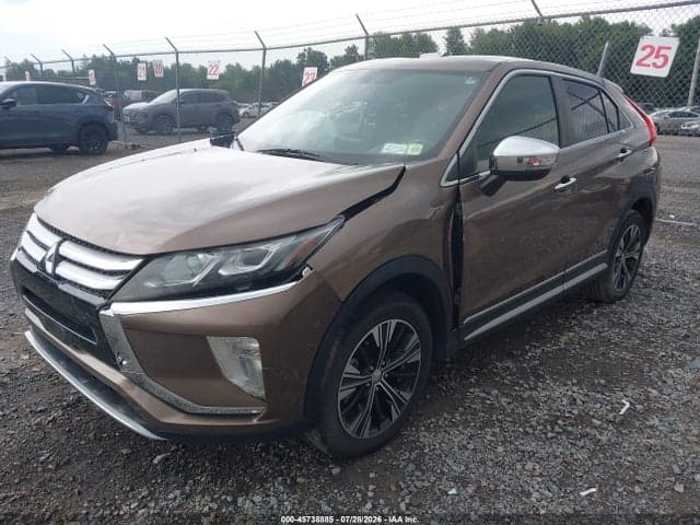 2018 MITSUBISHI ECLIPSE CROSS SE 2