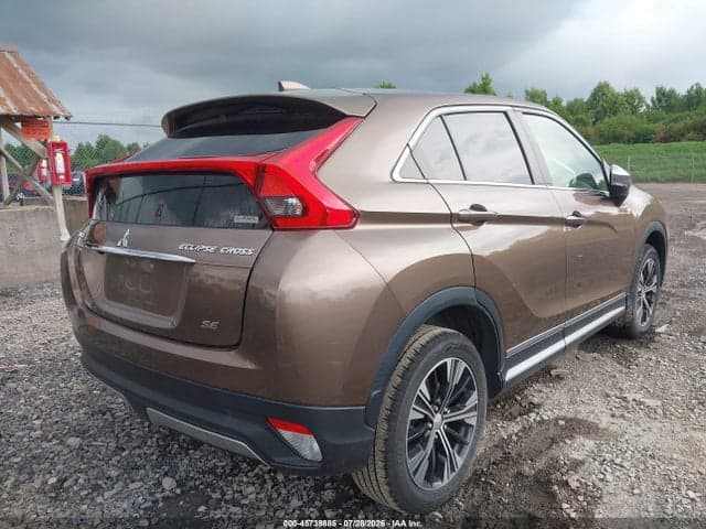 2018 MITSUBISHI ECLIPSE CROSS SE 4