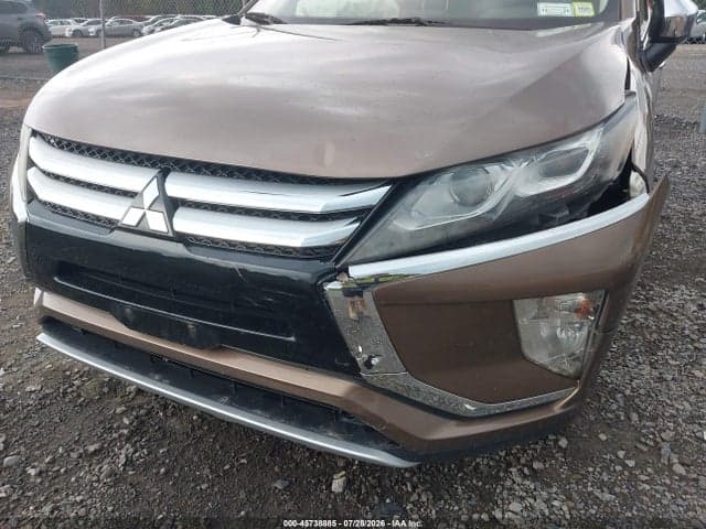 2018 MITSUBISHI ECLIPSE CROSS SE 6