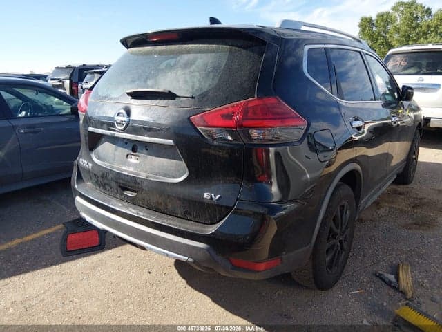 2017 NISSAN ROGUE SV 4