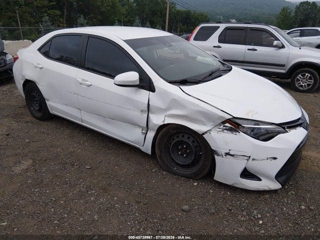 2017 TOYOTA COROLLA LE - 1
