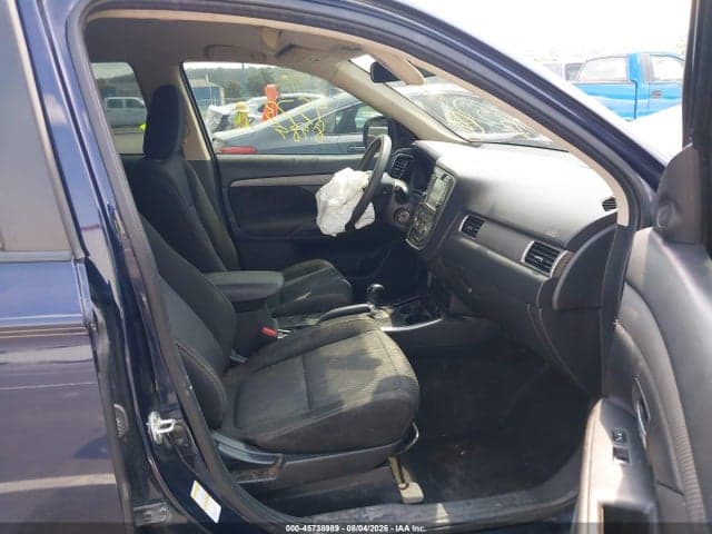 2018 MITSUBISHI OUTLANDER ES 5