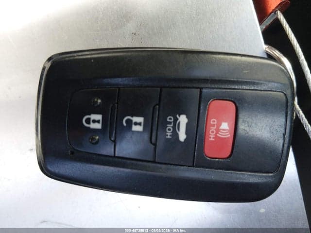 2021 TOYOTA COROLLA HYBRID LE 11