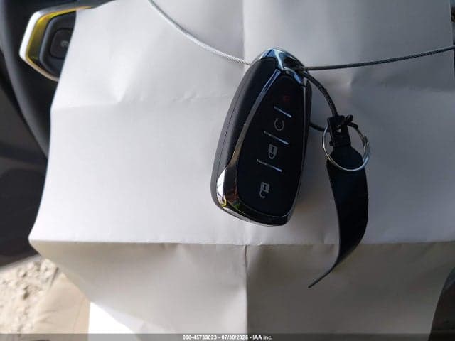 2025 CHEVROLET TRAX FWD LT 11
