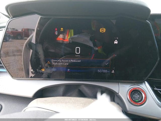 2025 CHEVROLET TRAX FWD LT 7