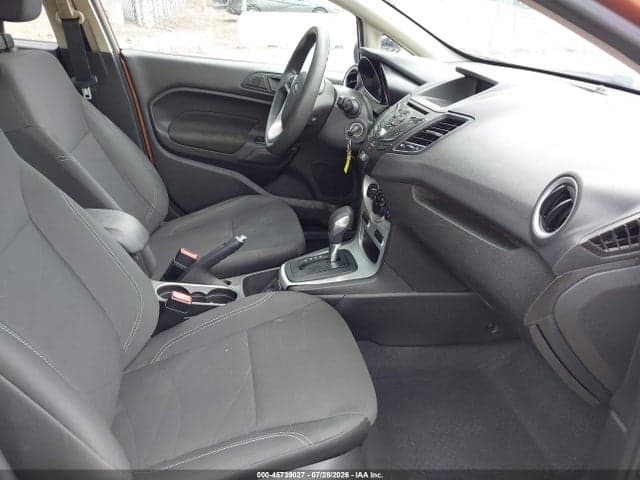 2017 FORD FIESTA SE 5