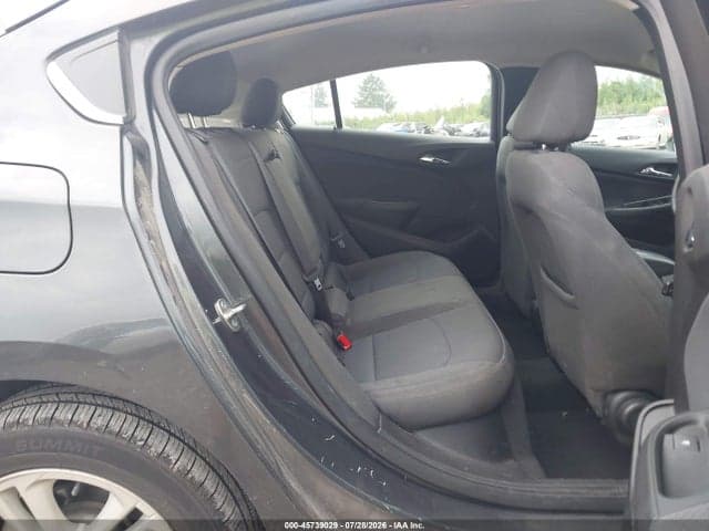 2018 CHEVROLET CRUZE LT AUTO 8
