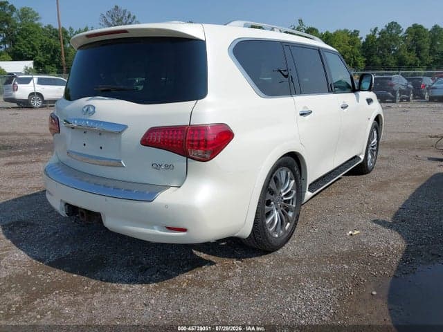 2017 INFINITI QX80 4