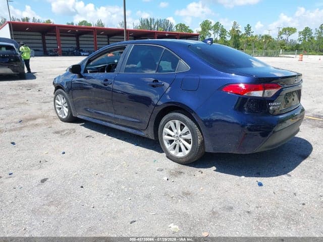 2024 TOYOTA COROLLA LE 3