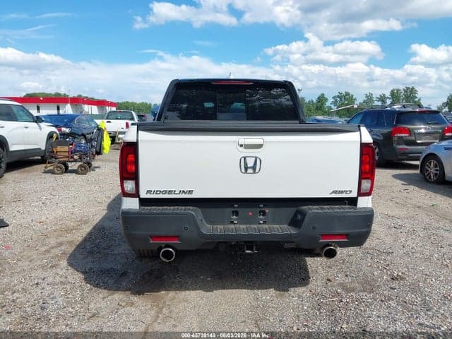 2021 HONDA RIDGELINE BLACK EDITION 17