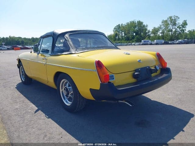 1980 BRISTISH LEGEND MGB 3