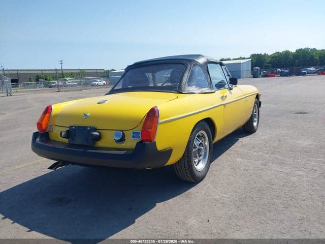 1980 BRISTISH LEGEND MGB 4