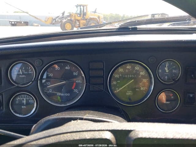 1980 BRISTISH LEGEND MGB 7