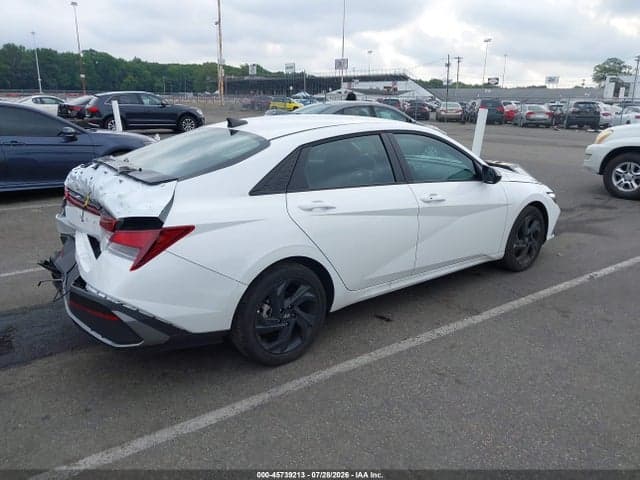 2026 HYUNDAI ELANTRA SEL SPORT 4