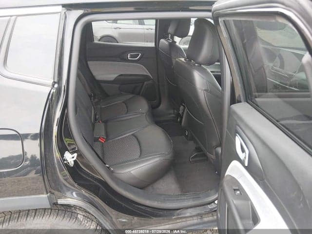 2023 JEEP COMPASS LATITUDE 4X4 8