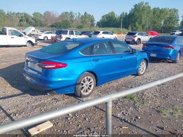 2019 FORD FUSION SE 4