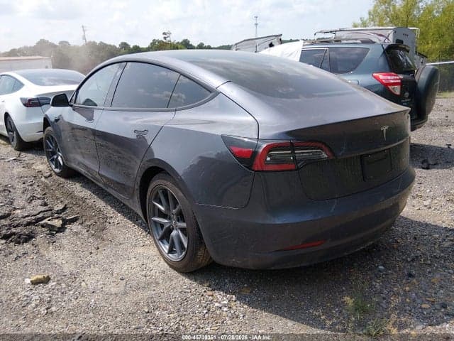 2022 TESLA MODEL 3 LONG RANGE DUAL MOTOR ALL-WHEEL DRIVE 3