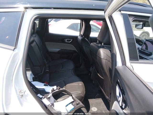 2024 JEEP COMPASS LIMITED 4X4 8