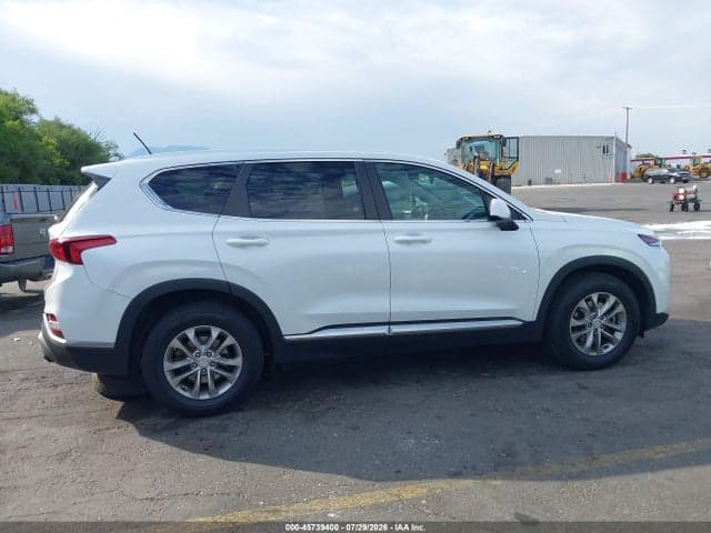 2019 HYUNDAI SANTA FE SE 13