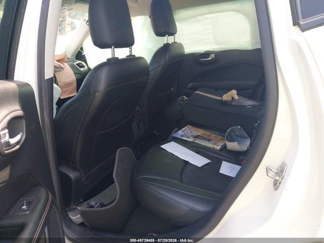 2021 JEEP COMPASS LATITUDE FWD 8