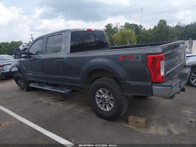 2019 FORD F-250 LARIAT 14