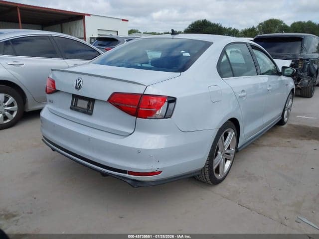 2017 VOLKSWAGEN JETTA GLI 4