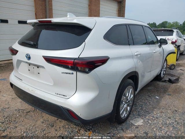 2024 TOYOTA HIGHLANDER HYBRID LIMITED 4