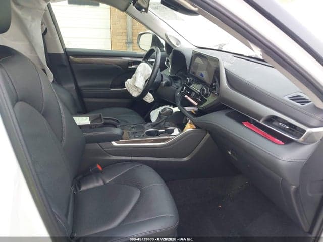 2024 TOYOTA HIGHLANDER HYBRID LIMITED 5