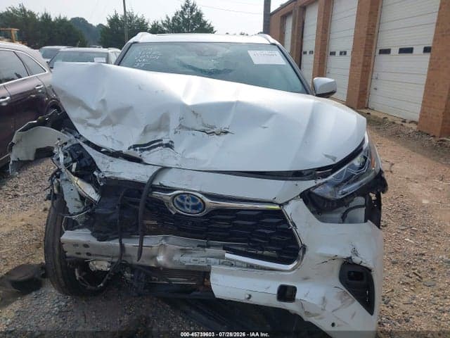 2024 TOYOTA HIGHLANDER HYBRID LIMITED 6