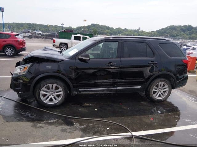 2018 FORD EXPLORER XLT 14