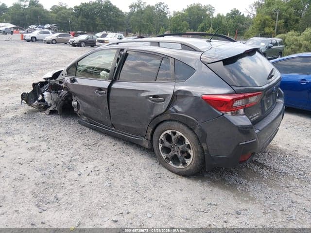 2021 SUBARU CROSSTREK 3