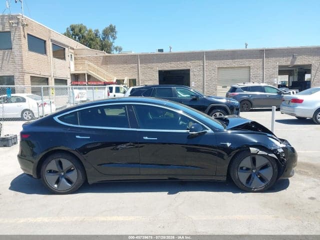 2018 TESLA MODEL 3 LONG RANGE/PERFORMANCE 13