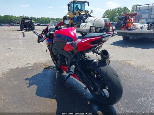 2023 HONDA CBR1000 RR 3
