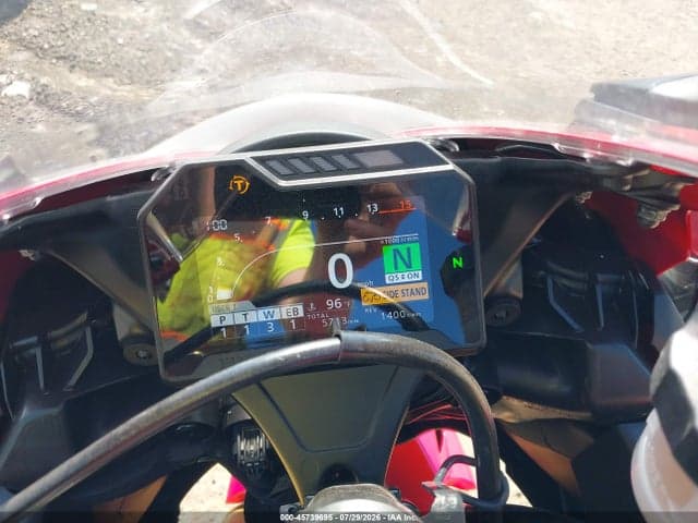 2023 HONDA CBR1000 RR 7