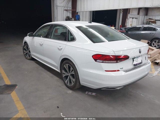 2021 VOLKSWAGEN PASSAT 2.0T SE 3