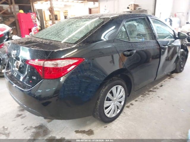 2017 TOYOTA COROLLA LE 4