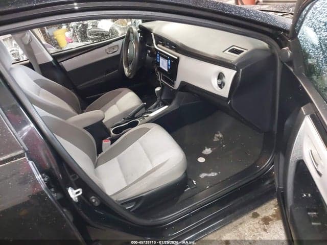 2017 TOYOTA COROLLA LE 5