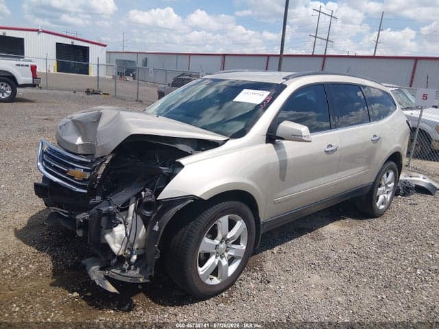 2017 CHEVROLET TRAVERSE LT 2